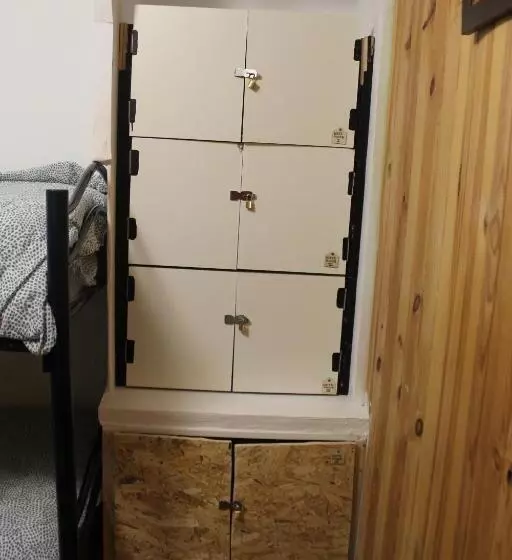 Albergue Gatera House