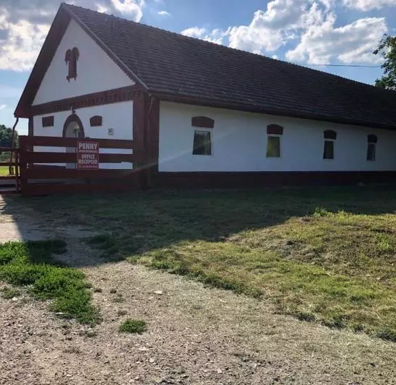 Aamiaismajoitus (B&B) Penni Panzió Kaposvár  Répáspuszta