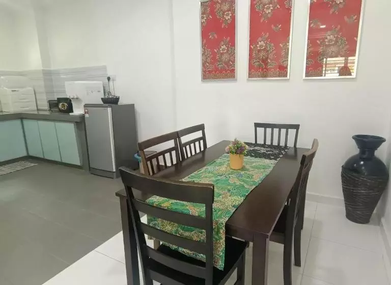 Canal Dusun Muda Homestay Kota Bharu