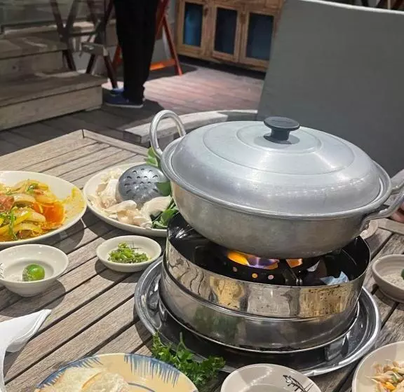 Hoang Phuc Home   Hotel Cat Ba