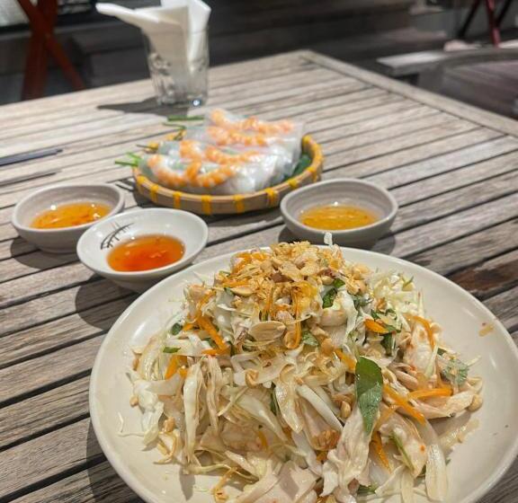 Hoang Phuc Home   Hotel Cat Ba