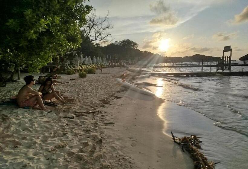 هتل Coral Sand Islas Del Rosario