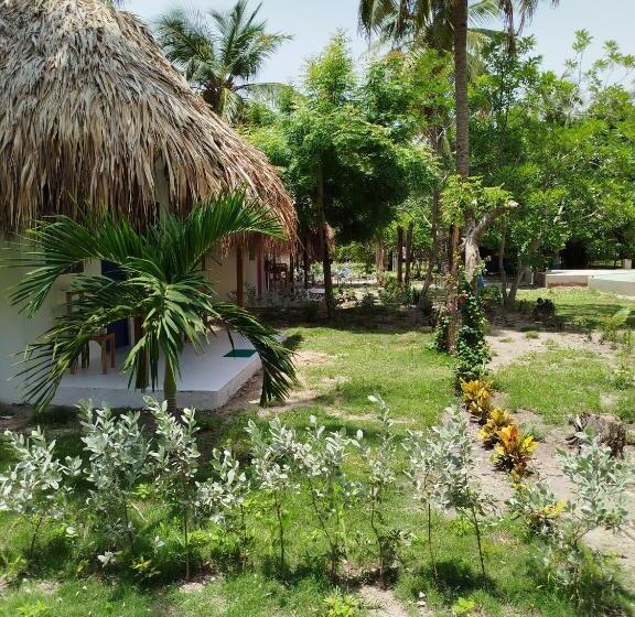 هتل Coral Sand Islas Del Rosario