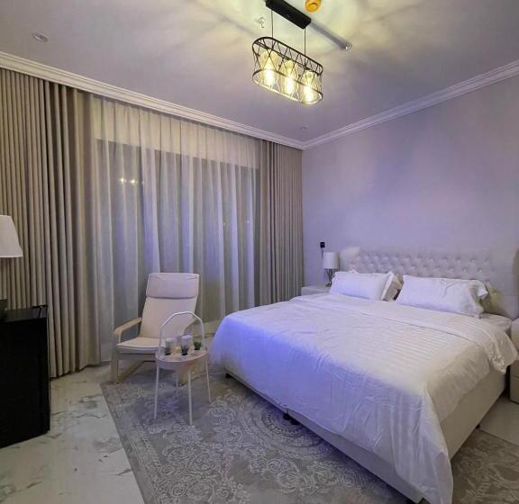 Hotel a Capsule حي السيف