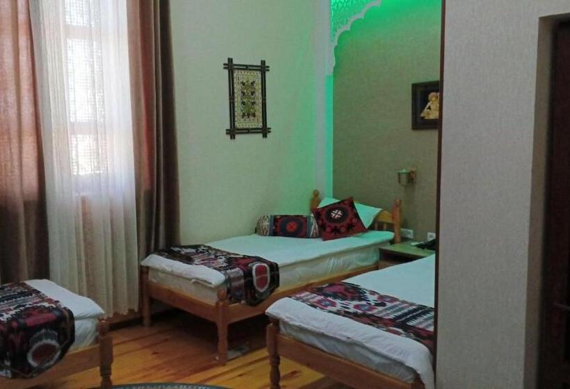 בית מלון כפרי Naqshband