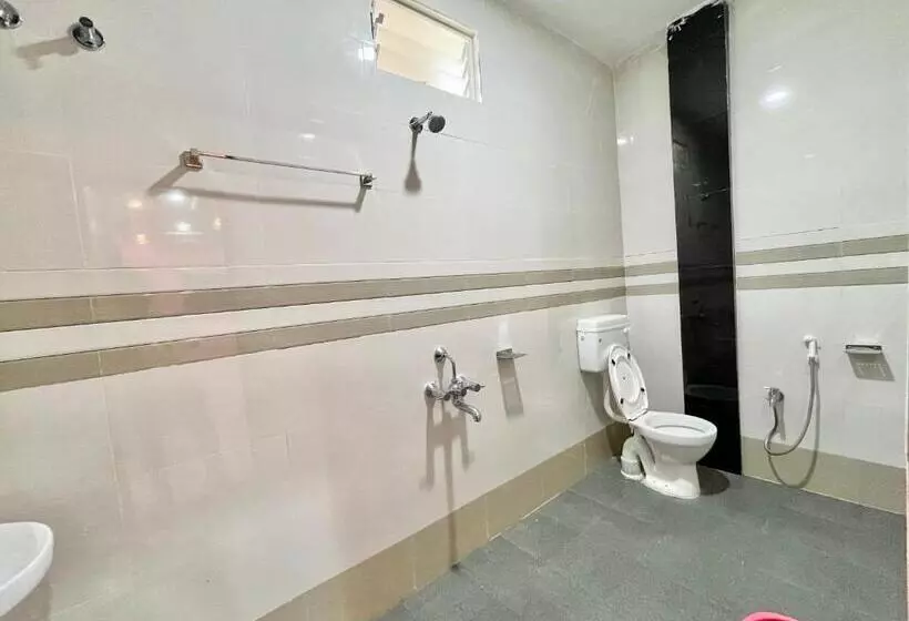 هتل Shree Raghunath Guest House   Puri श्रीरघुनाथ गेस्ट हाउस শ্রী রঘুনাথ অতিথিশালা శ్రీ రఘునాథ్ అతిథి గృ