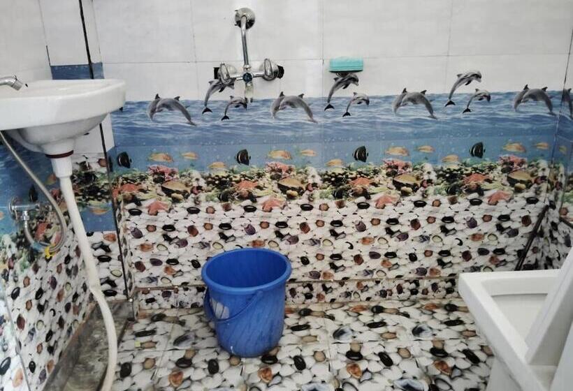 Hotel The Lap Of Himalayas Homestay