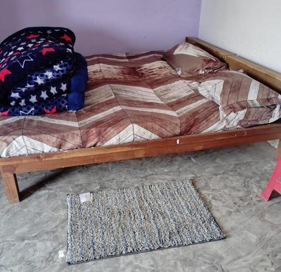 Hotelli The Lap Of Himalayas Homestay