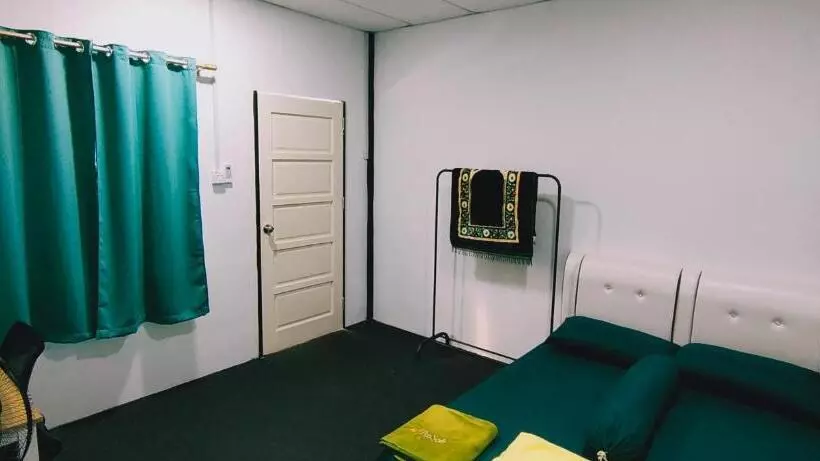 Hotelli Village View Cottage Roomstay