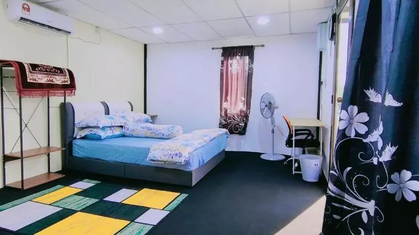 Hotelli Village View Cottage Roomstay