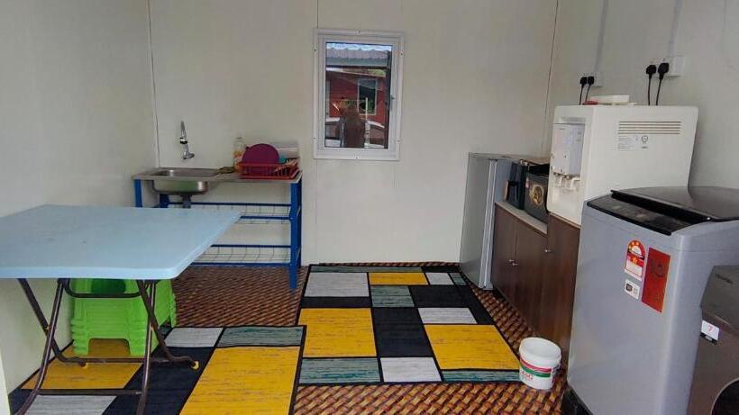 Отель Village View Cottage Roomstay