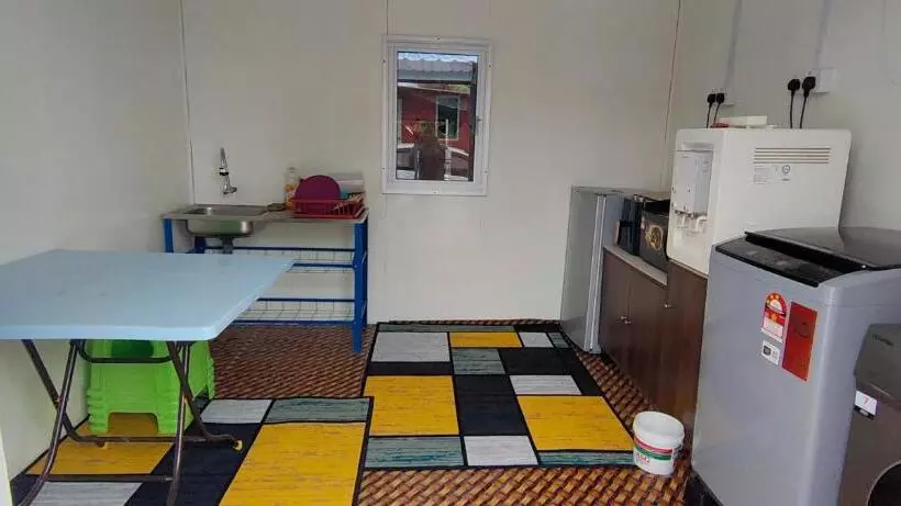 Hotelli Village View Cottage Roomstay