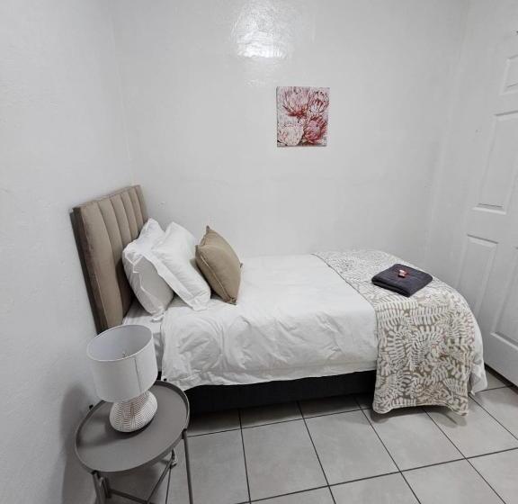 Pension Protea Guesthouse