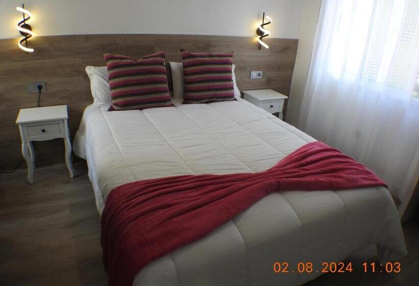 Pension Santa Cruz Ensuite Rooms