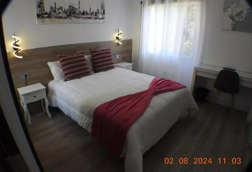 Majatalo Santa Cruz Ensuite Rooms