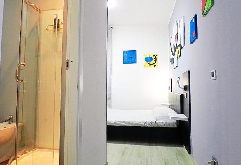 Пансион Soverato Sweet Home Mirò