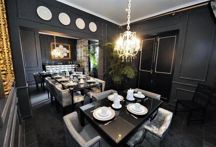 Angra Bed & Breakfast