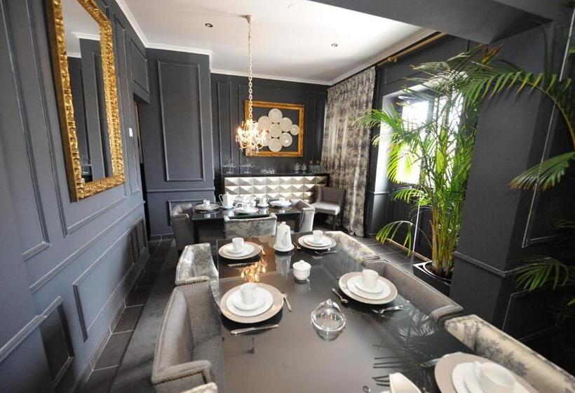 Angra Bed & Breakfast