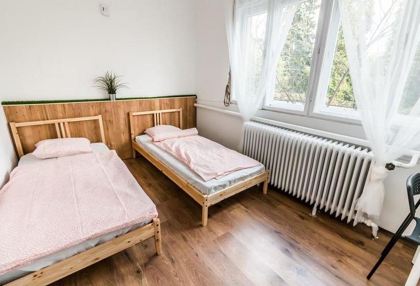 Hostel11  Budapest