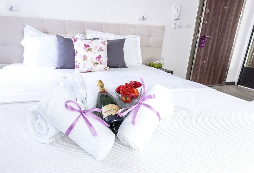 ホテル Astera Apart