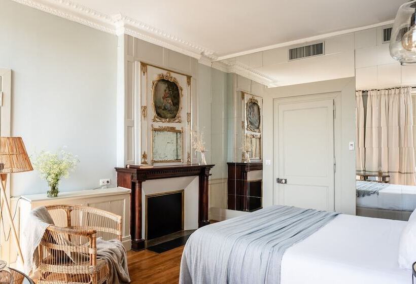 בית מלון כפרי Hôtel Restaurant De Bouilhac Les Collectionneurs