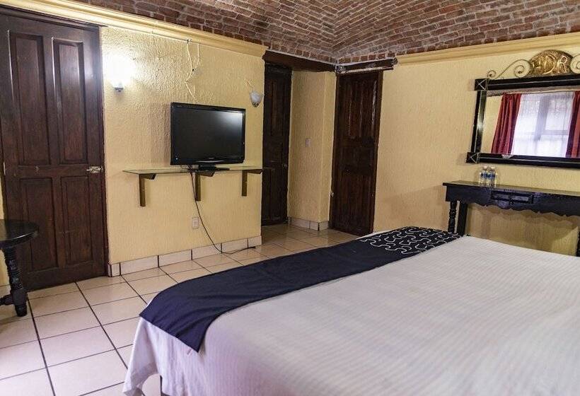 هتل Hacienda De Cobos