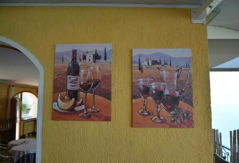 ホテル La Terrazzina
