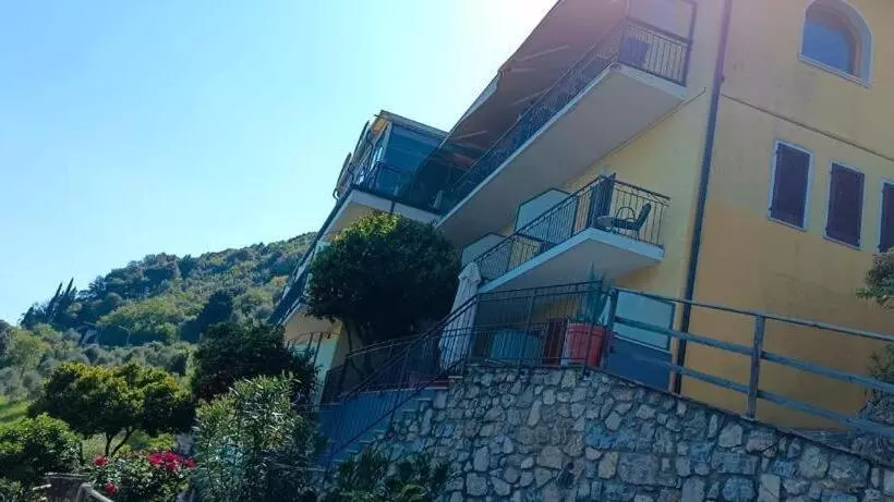 ホテル La Terrazzina