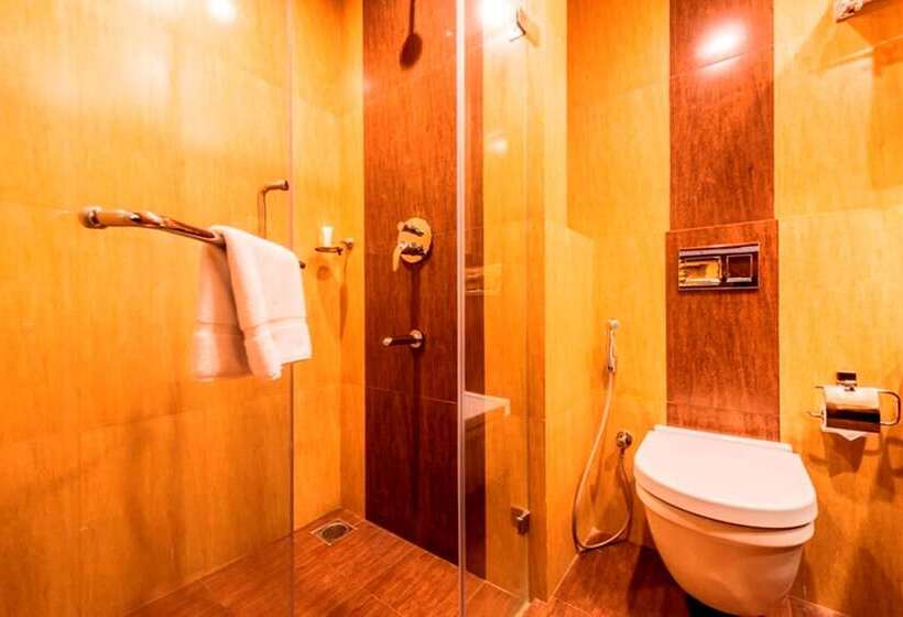 فندق Regenta Central Herald Mysore