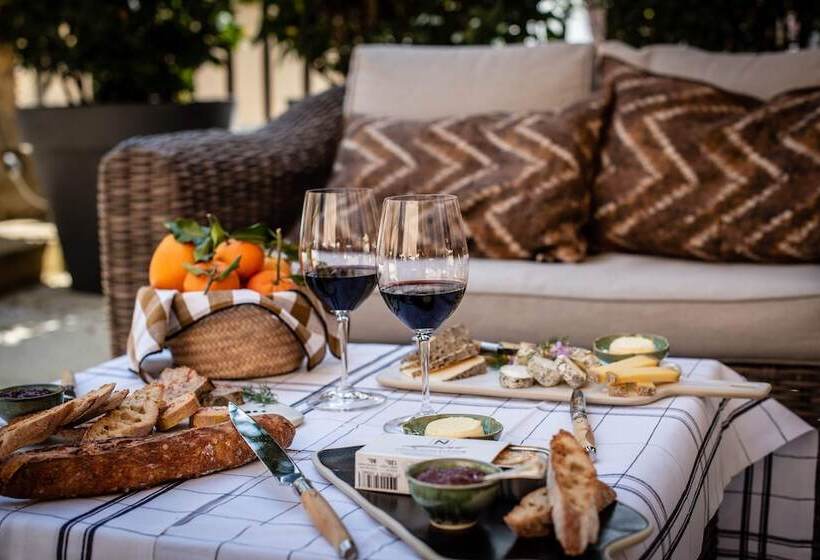 בית מלון כפרי Hôtel Restaurant De Bouilhac Les Collectionneurs