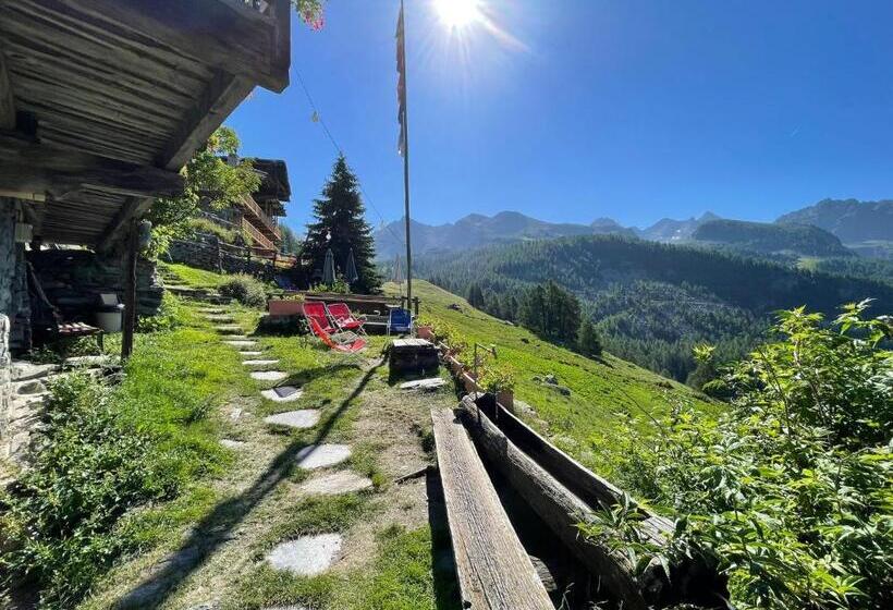 فندق Rifugio Guide Frachey