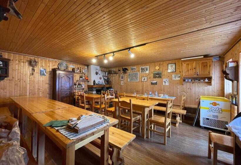 فندق Rifugio Guide Frachey