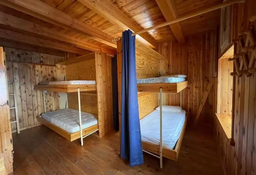 Hotelli Rifugio Guide Frachey