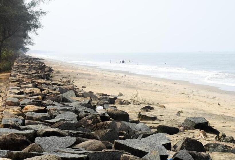 ホテル Sapphire Club Cherai Beach Villa