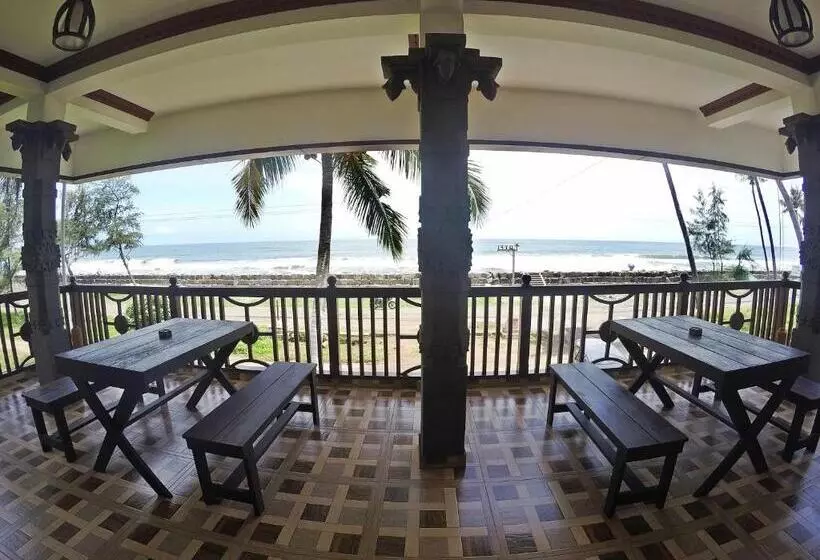 ホテル Sapphire Club Cherai Beach Villa