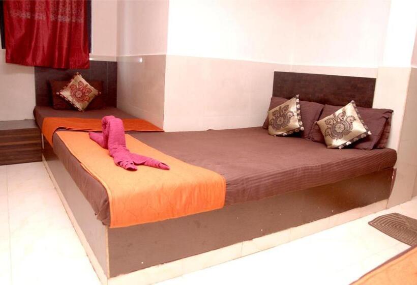 Hotel Travo Suites Panjim
