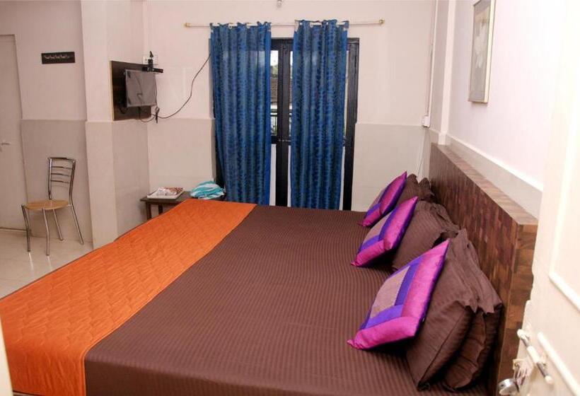 Hotel Travo Suites Panjim