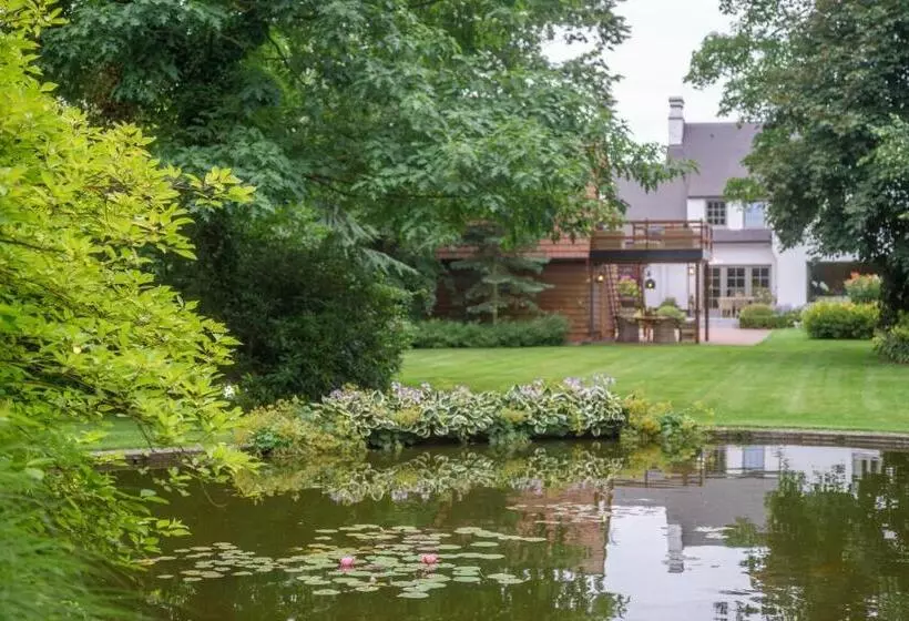 ホテル Villa Magdalena Eeklo