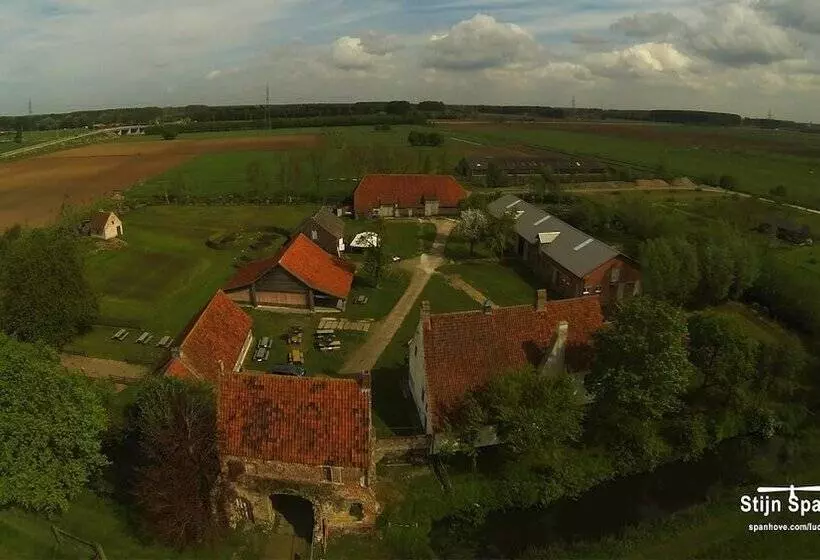 ホテル Villa Magdalena Eeklo
