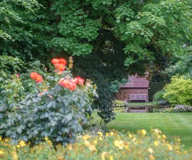 ホテル Villa Magdalena Eeklo