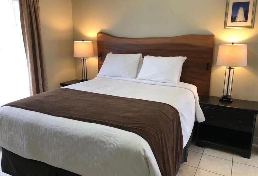 Motel Adventure The Bruce Inn   Recently Renovated With Outdoor Hot Tub