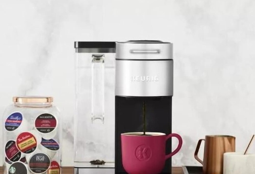 Motel Adventure The Bruce Inn   Recently Renovated With Outdoor Hot Tub