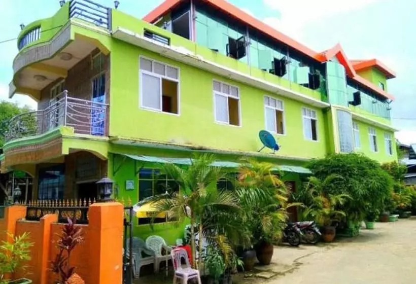Nway Htway Yeik Motel