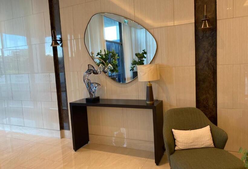 Cozy Blossom Near Naia