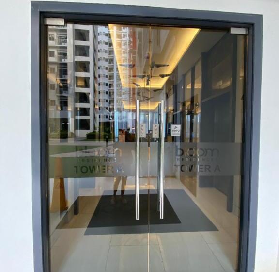 Cozy Blossom Near Naia