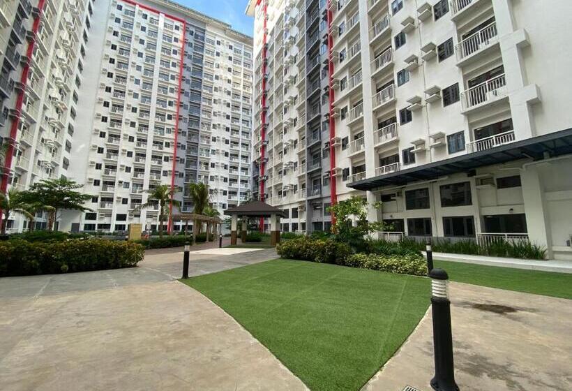 Cozy Blossom Near Naia