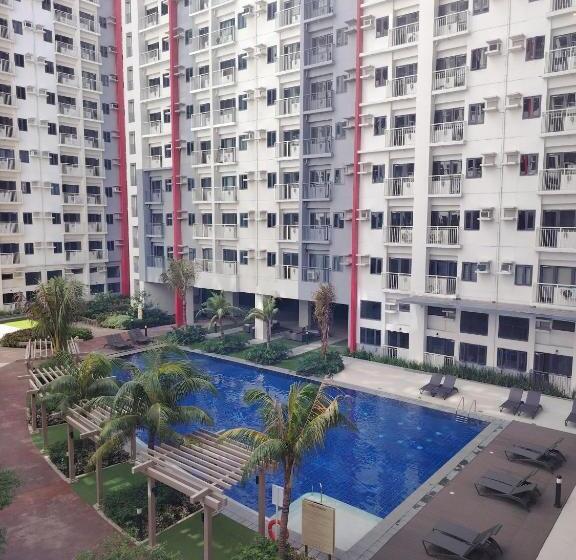 Cozy Blossom Near Naia