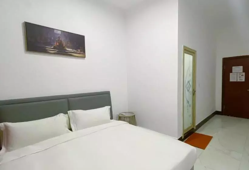 هاستل Easy Backpackers Paradise