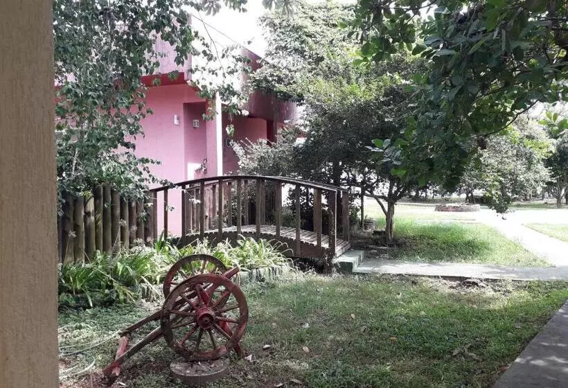 ユースホステル Pousada Casa Da Onça