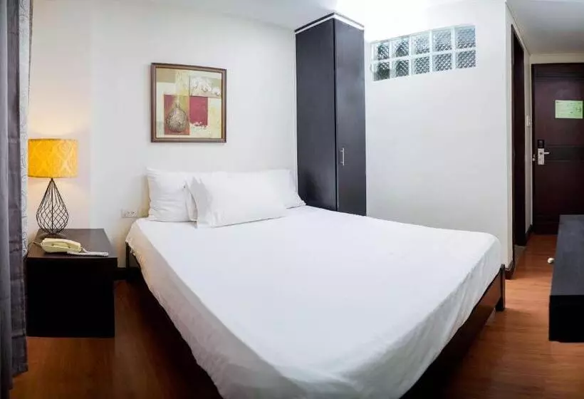 ユースホステル Reddoorz At Rosario Heritage Inn